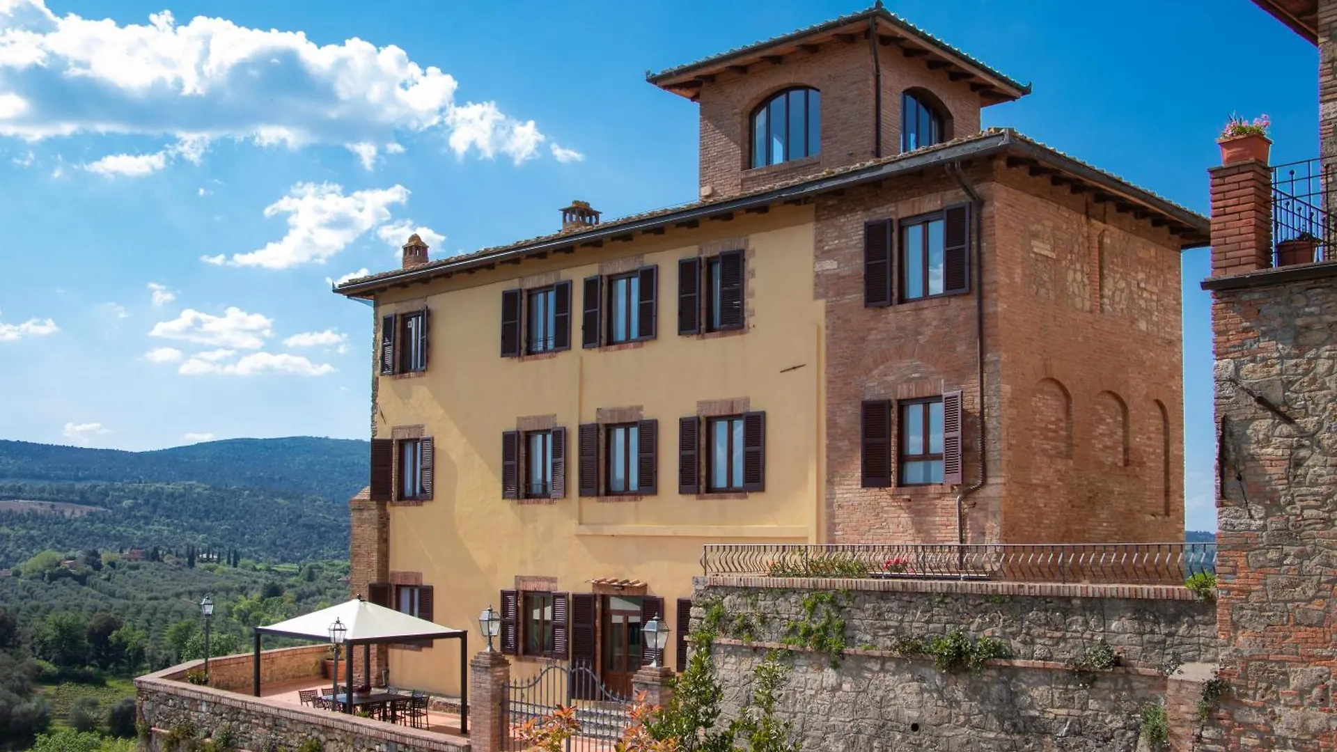 Agriturismo Castello Di Montauto San Gimignano